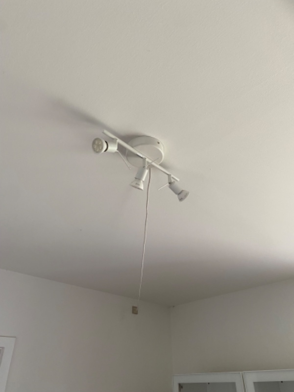 Nedtagning af lamper og persienner