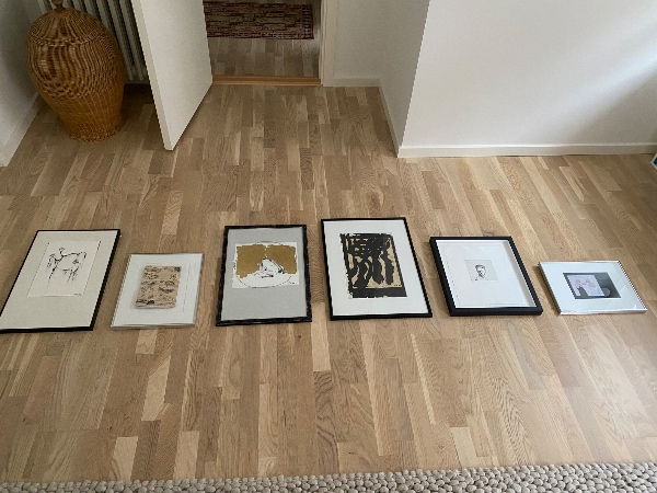 Ophæng af 2 skabe, ophæng af billeder