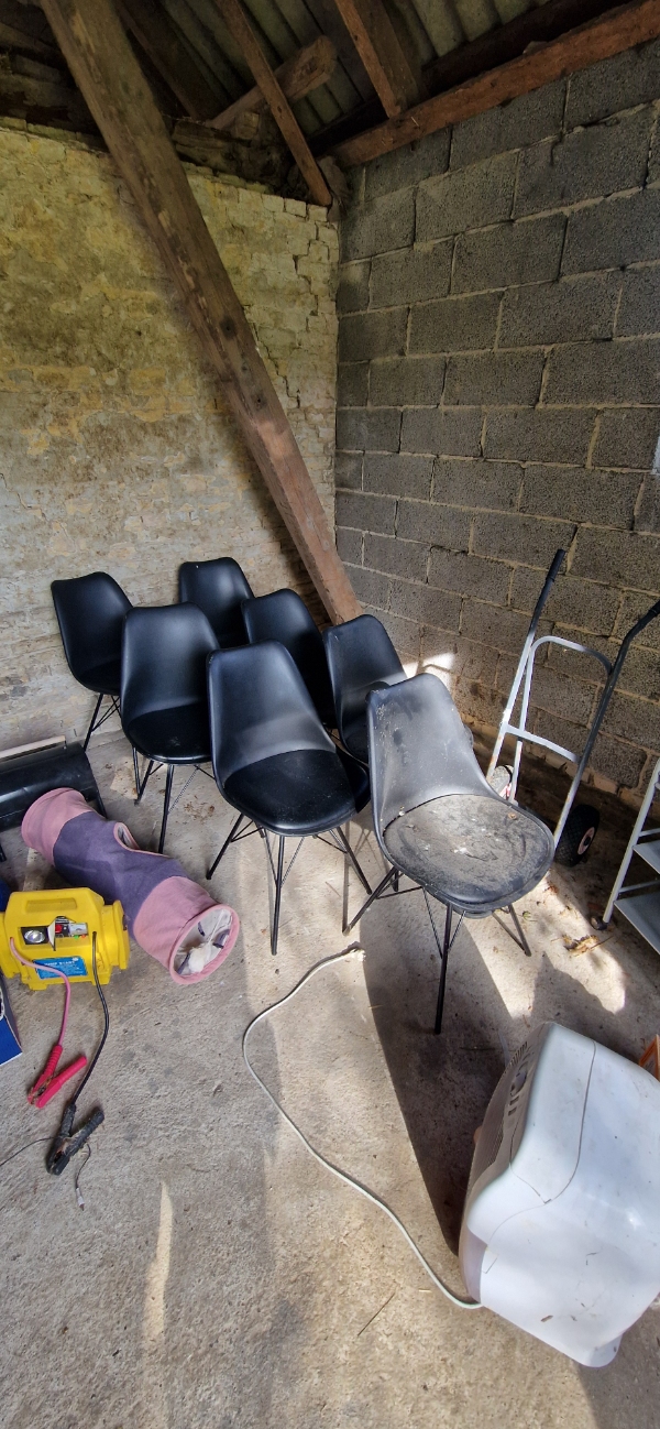 Kørsel på genbrug med diverse affald.