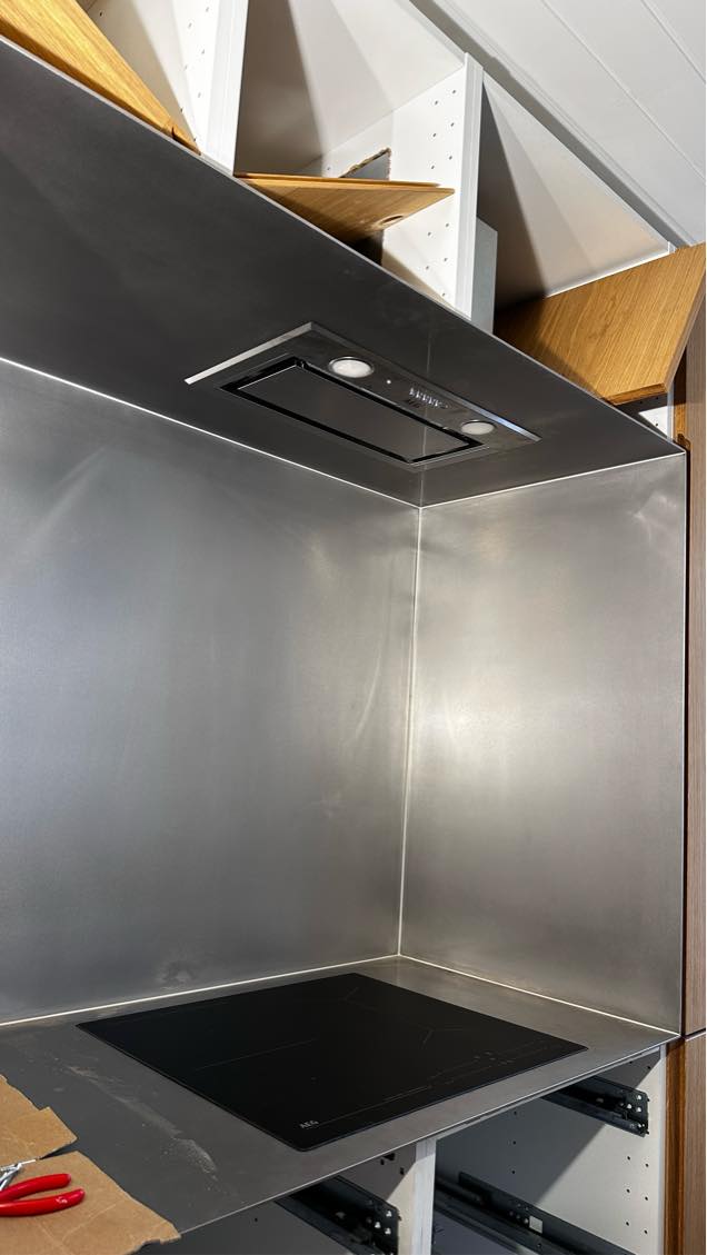 Installation af emhætte