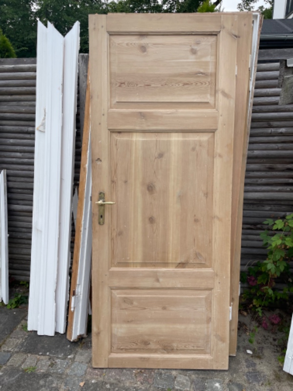 Bortskaffelse af døre mm