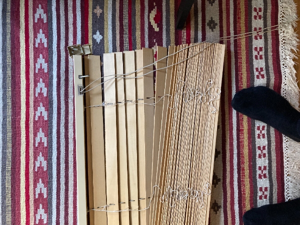 Sætte persienner op..