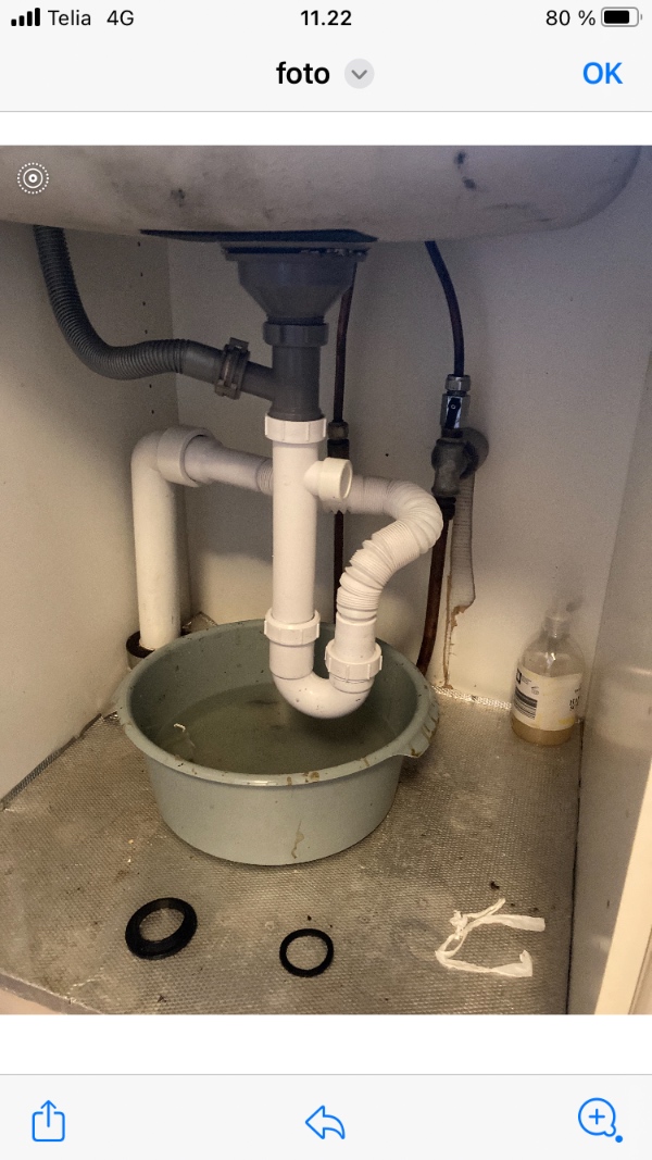 Afløb køkkenvask drypper