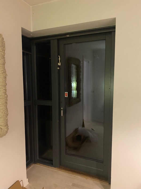 Maling af 4 vinduer samt 1 terrassedør