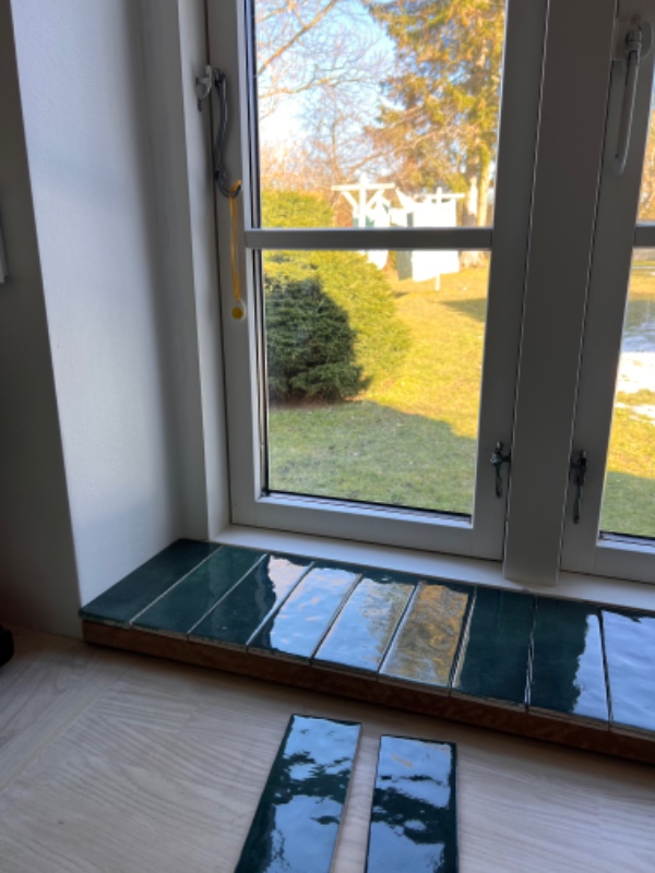 Hjælp til etablering af vinduesplader efter renovering af køkken