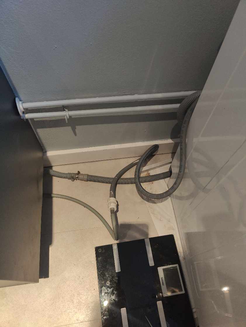 Hente opvaskemaskine i power Rødovre og køre til Øbro og installere