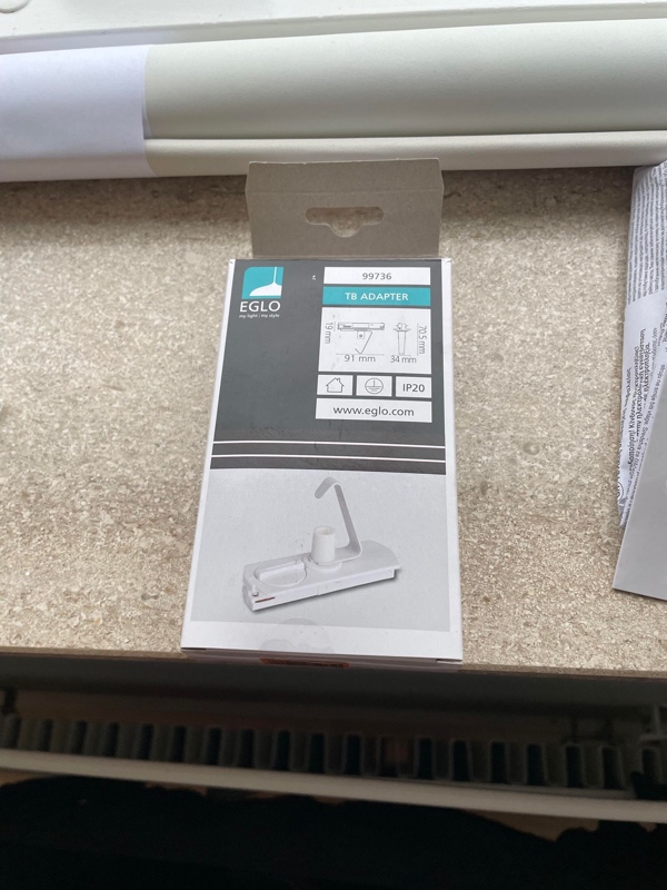 Opsætning/ophæng af 2 lamper på en lampe skinne