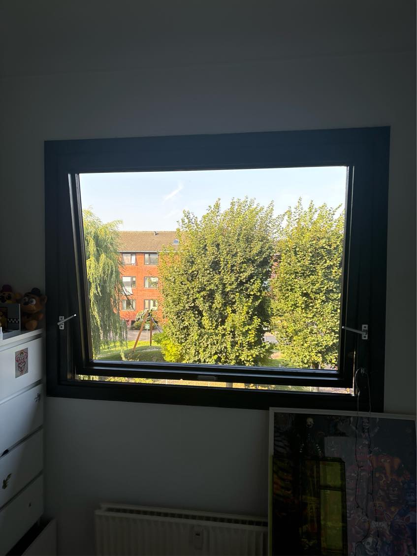 Hænge rullegardin op, gardinstang