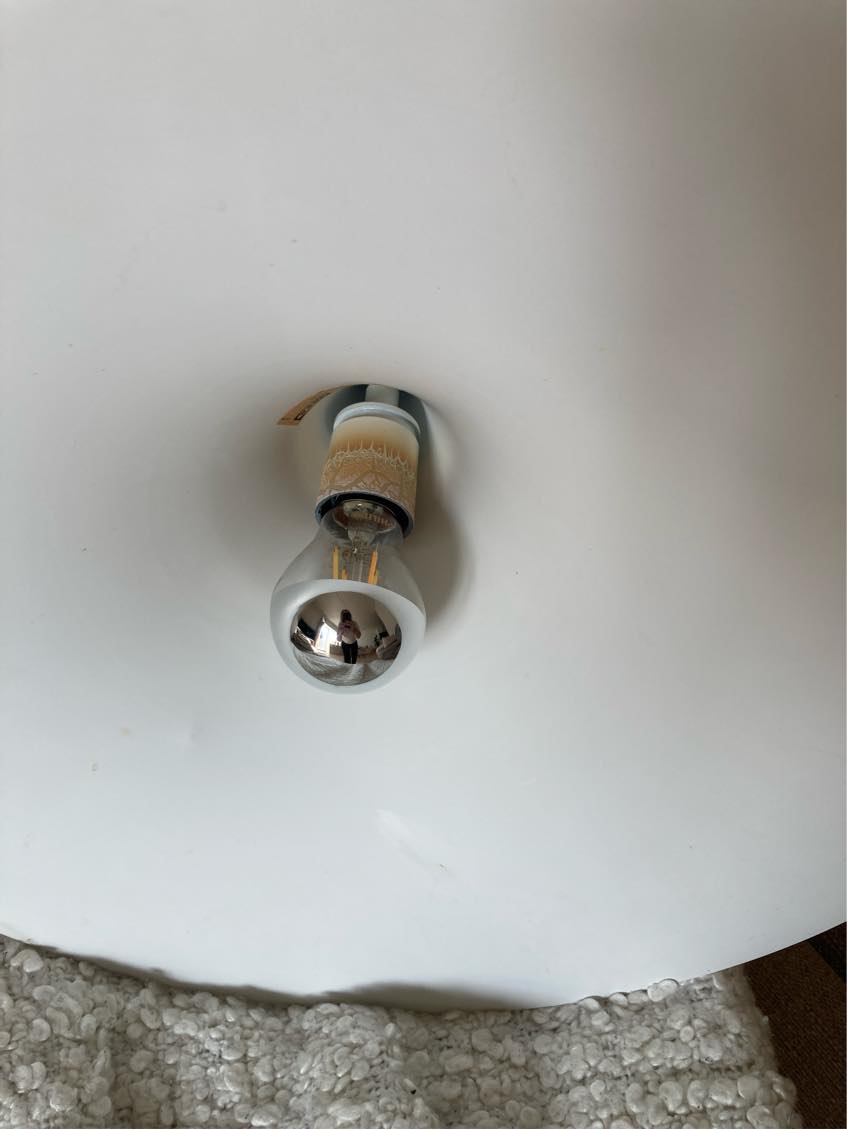 Have skiftet fatninger og stofledning på 2 loftslamper ( pendler )