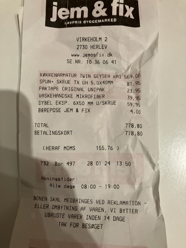 Udskift vandhane køkkenvask, samt skift af ballofix