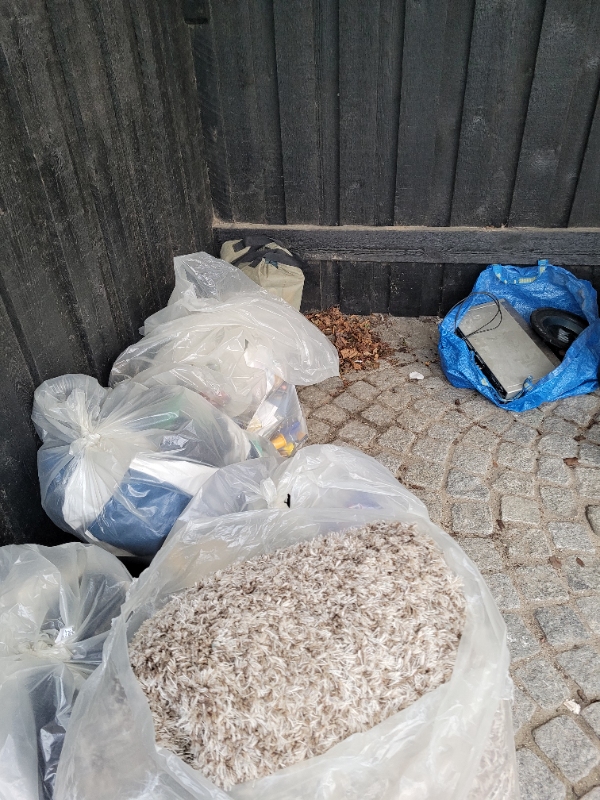 Afhentning og kørsel til genbrugsstation