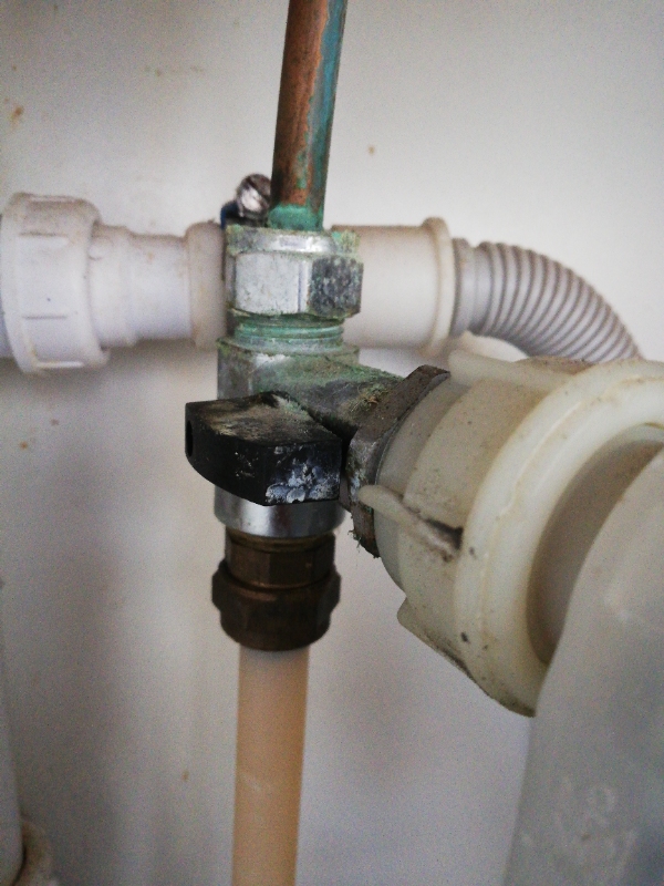 Afmontering og installering af opvaskemaskine