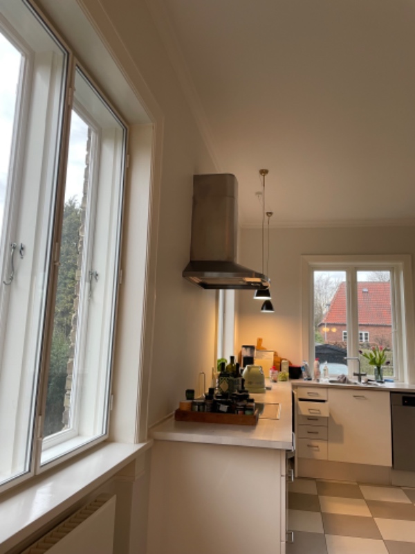 Installation af emhætte