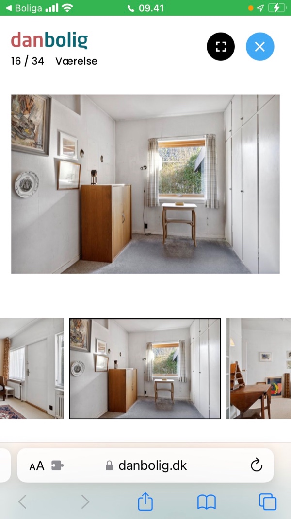 Fjerne tapet + gjort vægge glatte og klar til at vi selv kan male