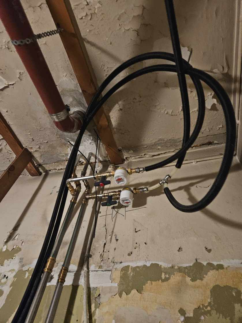 Pex rør installationer, fræsning og spartling