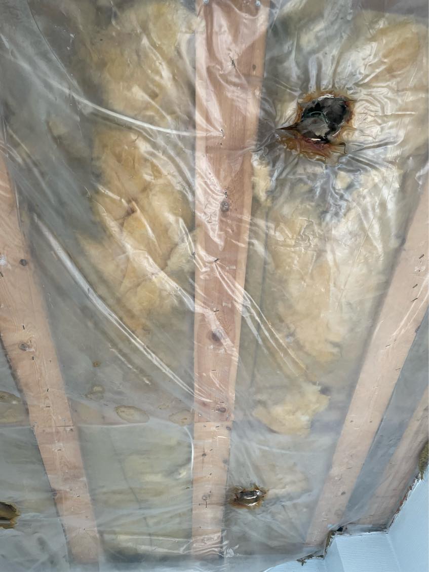 Opsætning af spots på badeværelse