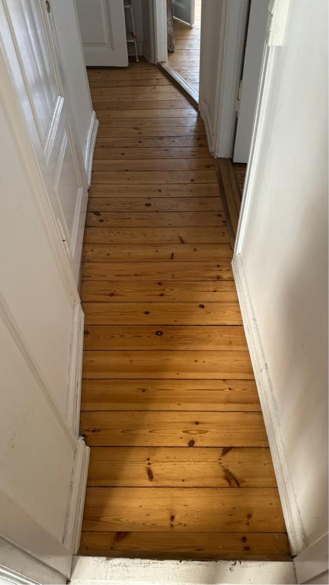 Slibe gulv og lakering