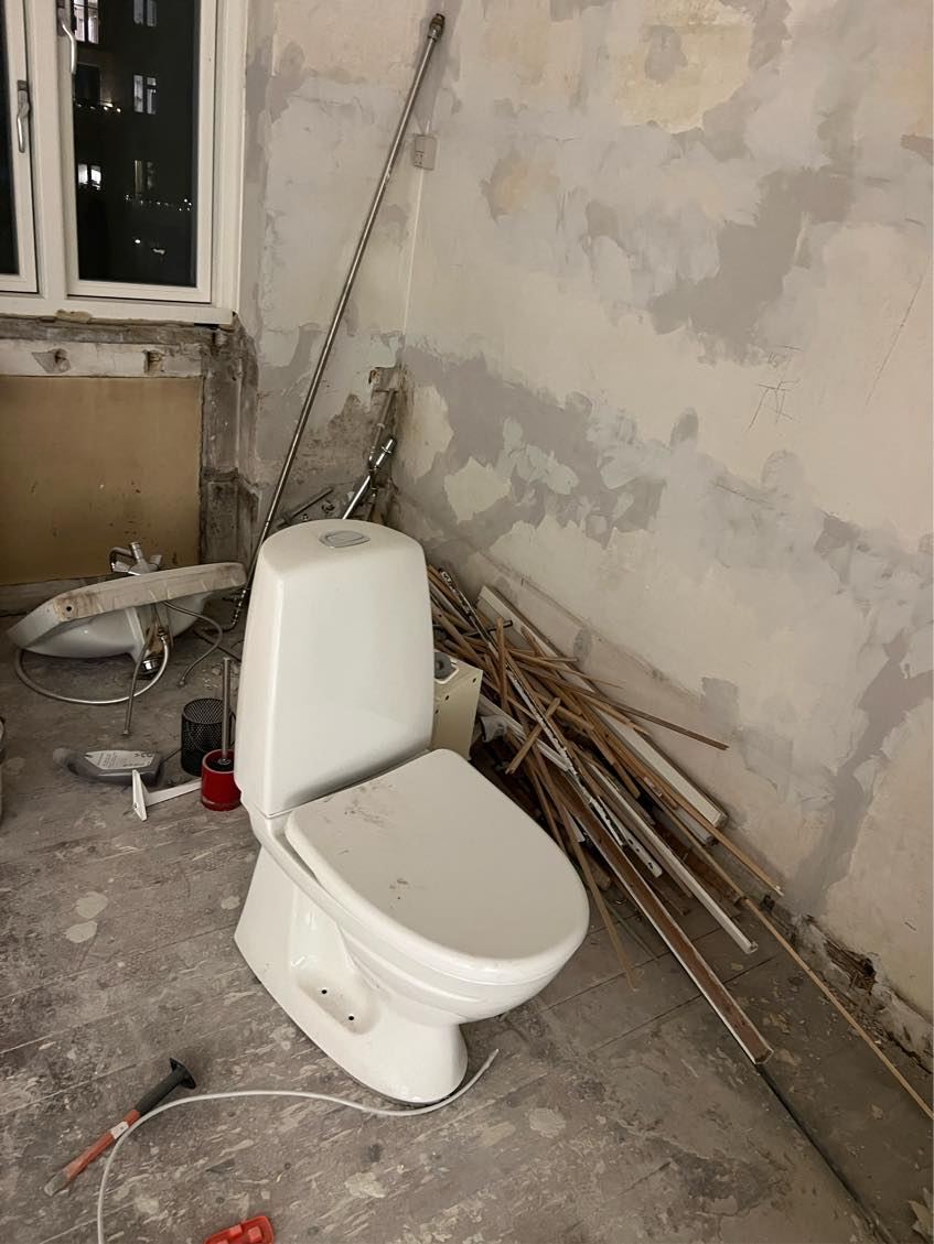 Flyttet loftrum + fjernelse af byggeaffald