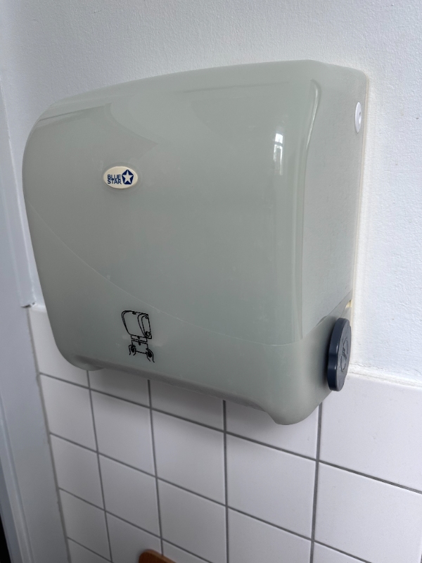 Nedtagning og opsætning af papirholdere