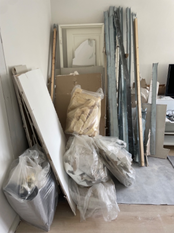 Afhentning af byggeaffald