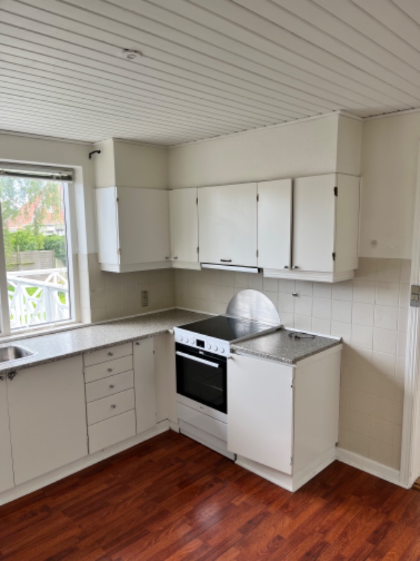 Nedtagning og opsætning af Ikea køkken