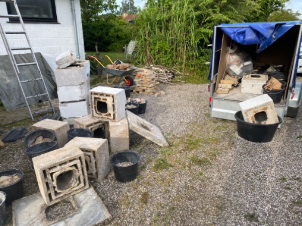 Bortskaffelse af skorsten og mursten