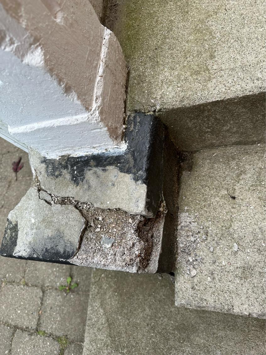 Mureropgave - Reparere hovedtrappe