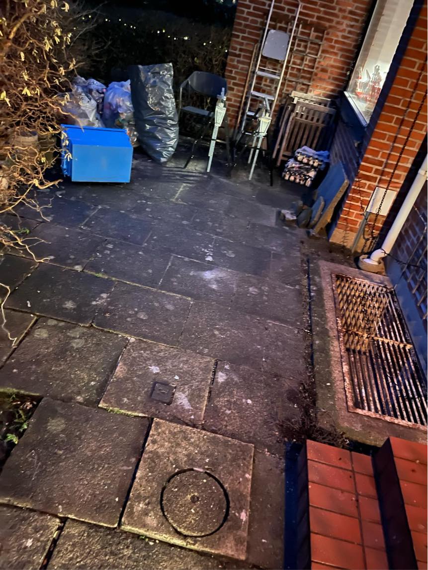 Nye fliser i forhave, trappe og terrasse