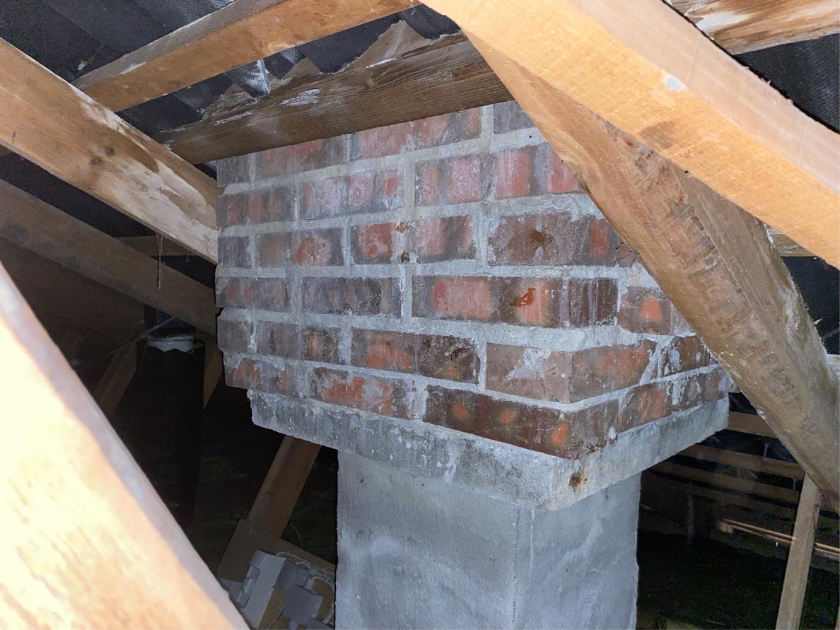 Udskifte inddækning omkring skorsten