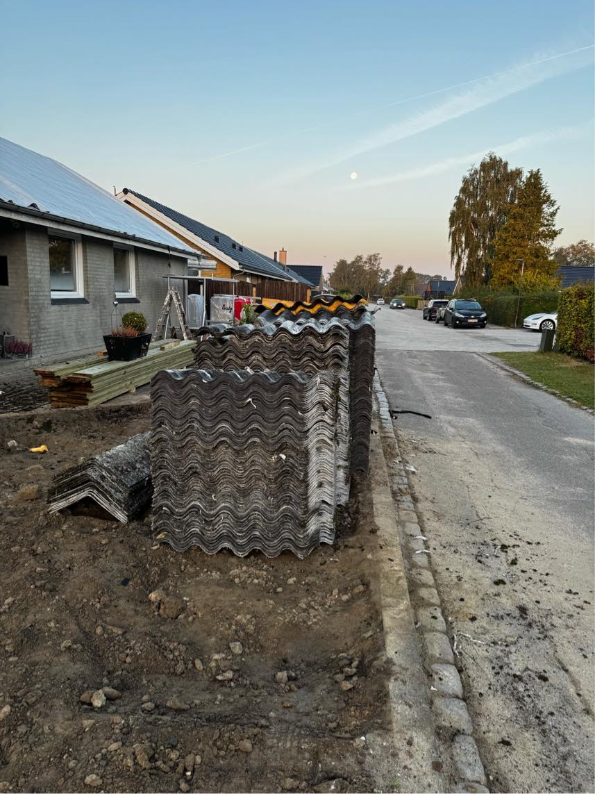 Bortskaffelse af eternitplader tagplader ( Asbest )