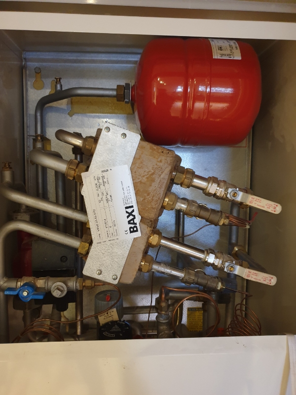 udskiftning ekspansionsbeholder