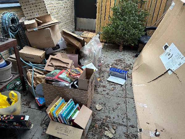 Fjerne affald i uge 7 (ikke weekend)