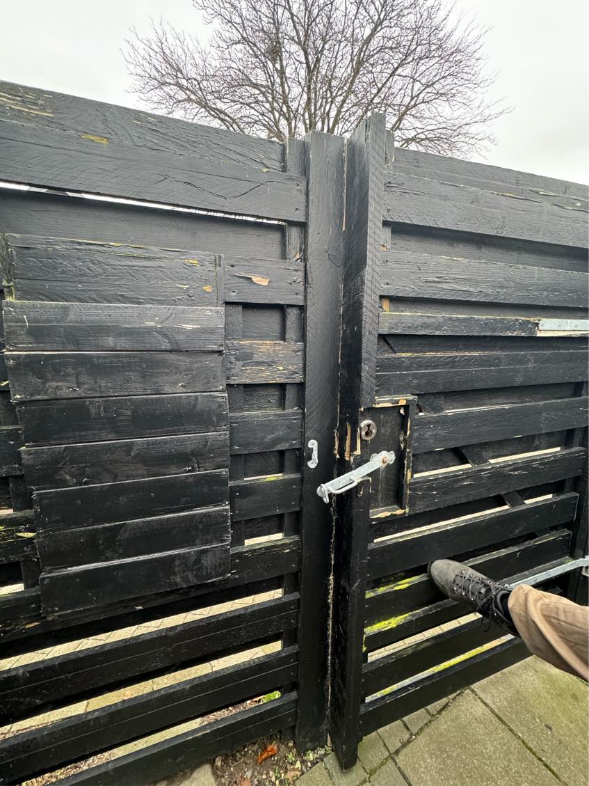 Reperation/udskiftning af havelåge