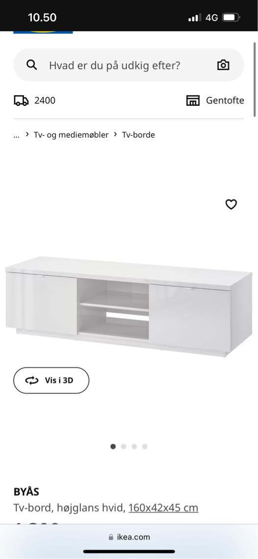 Samling af møbler og ophængning af hylder