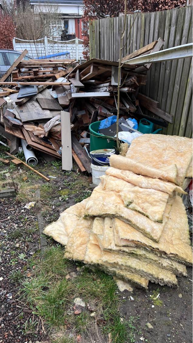 Have smidt byggeaffald ud