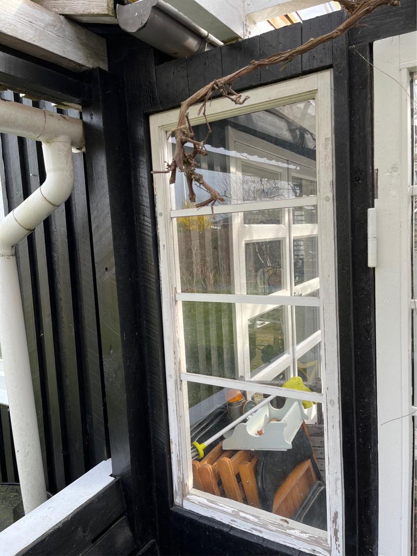 Kitning/reperation og maling af vinduer