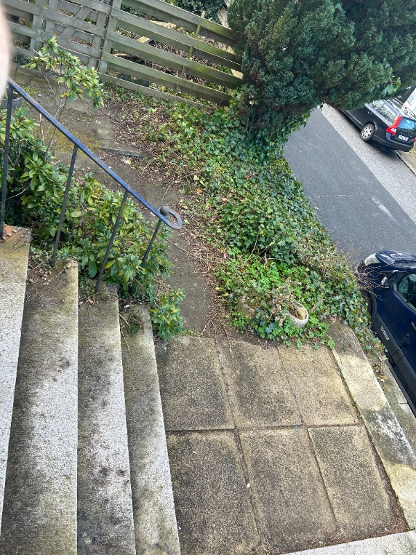 Brolægning: i skal hae lagt chausses sten på ca 15m2