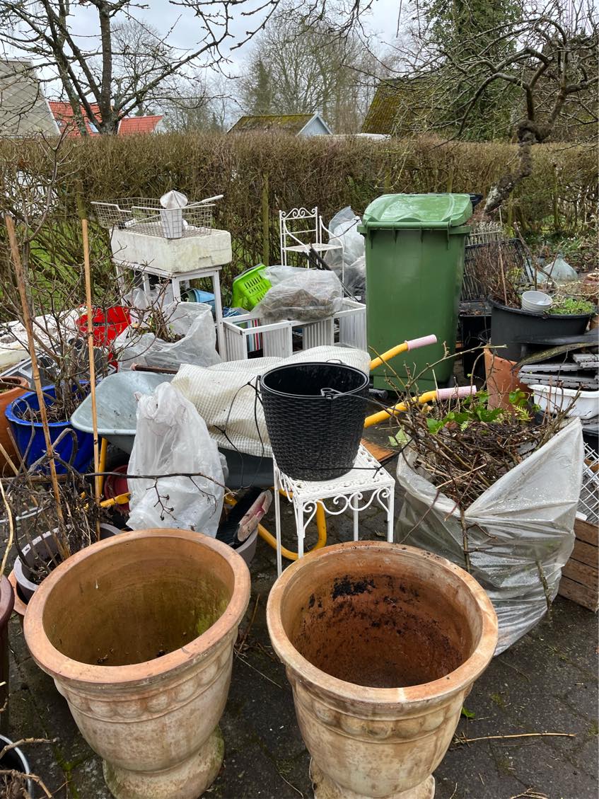 Div affald køres til genbrugsplads