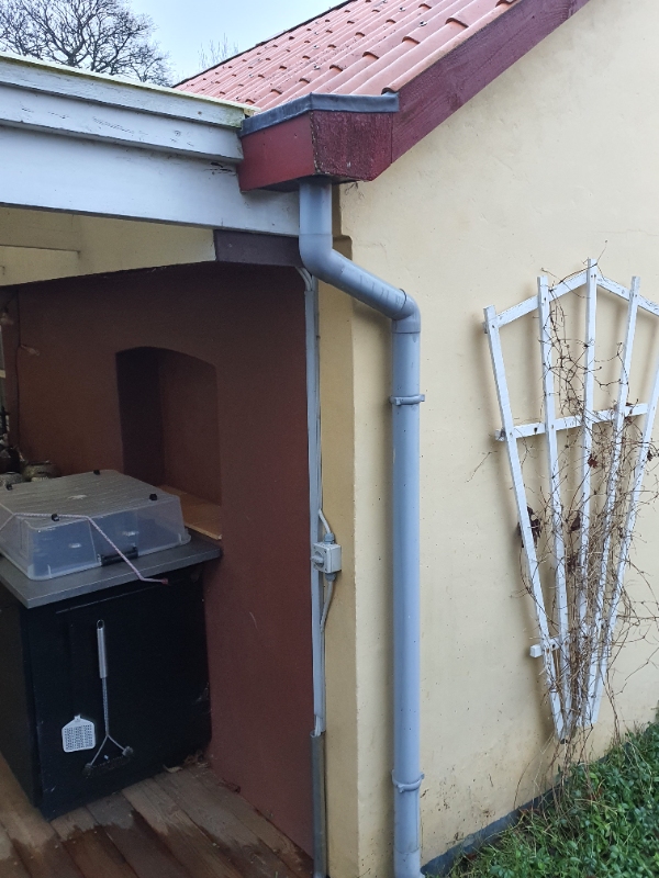 Bytte tag over udekøkken