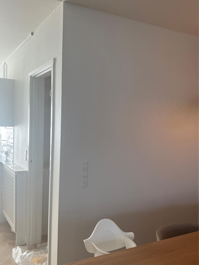 Fuldspartle væg samt male