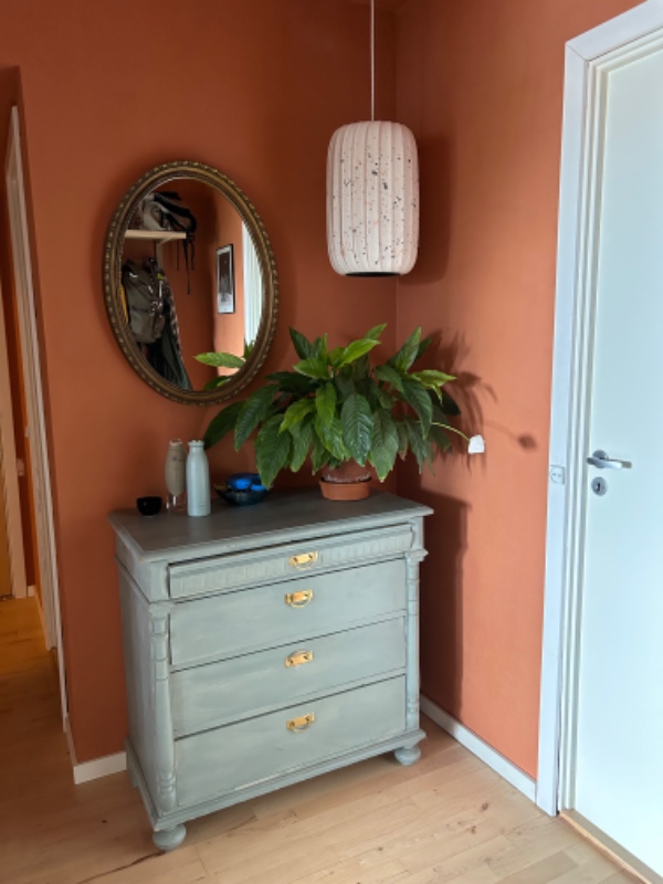 Fugning af køkken, gang og værelse