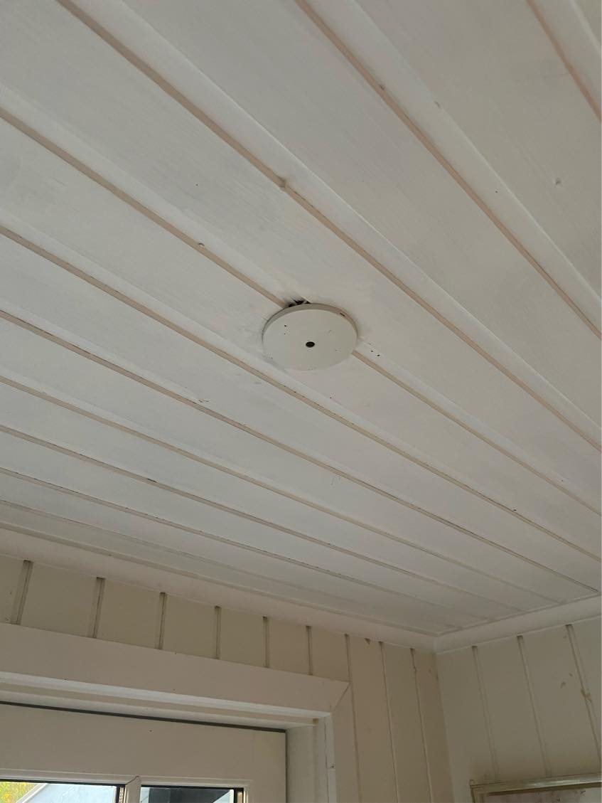 Opsætning af lampe plus strøm til udtag