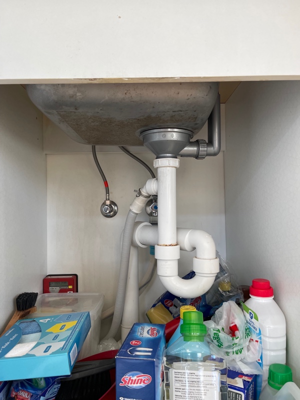 Montering af køkkenhåndvask