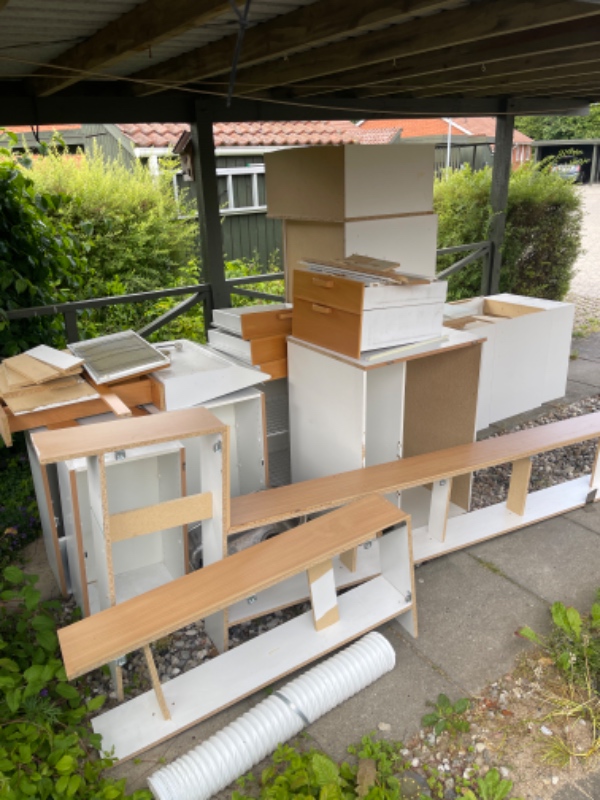 Bortskaffelse af køkkenelementer