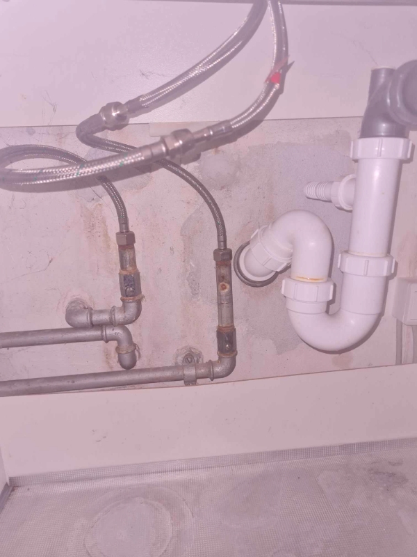 Klargøring til installation af opvaskemaskine / ballofix. 