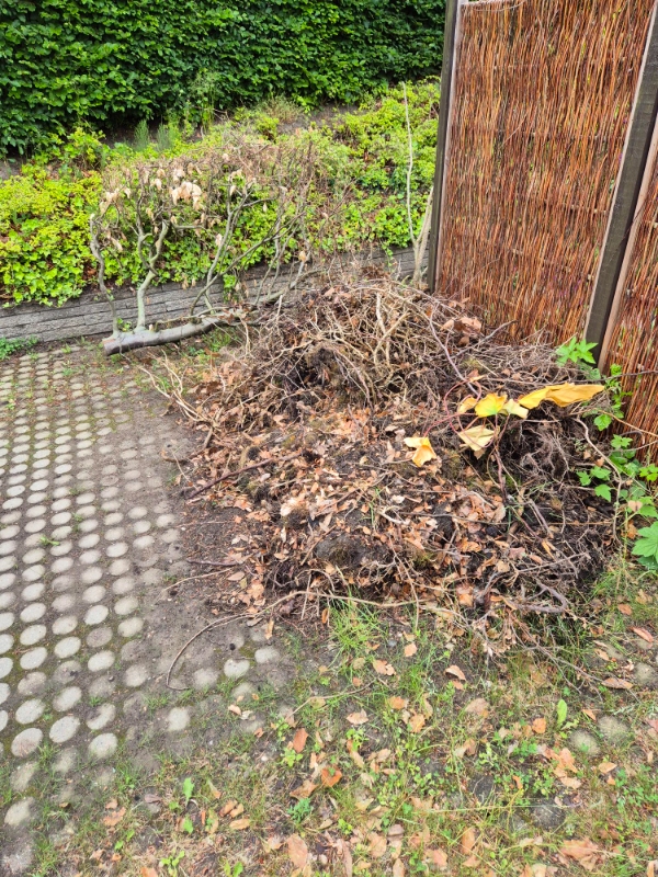 Bortkørsel af haveaffald