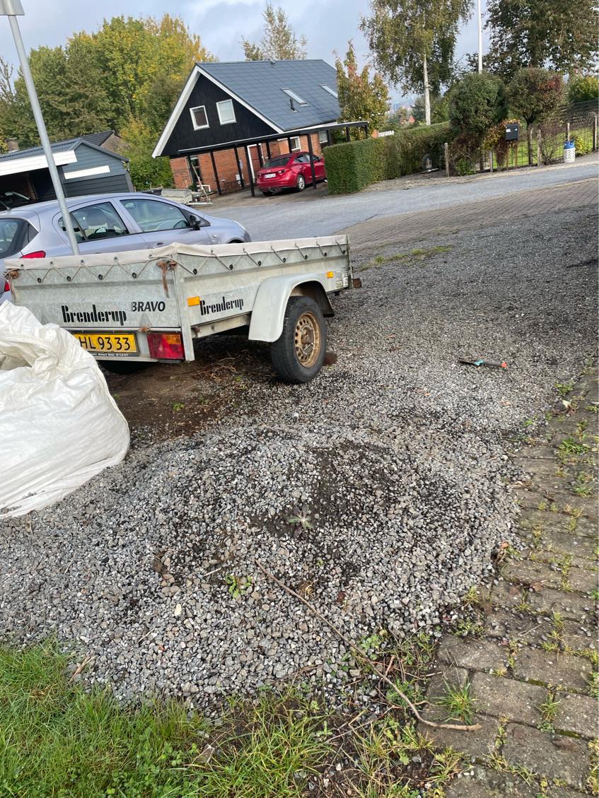 Bortkørsel af ral, jord og affald fra trætrimning