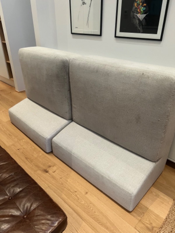 Afhentning af gammel sofa