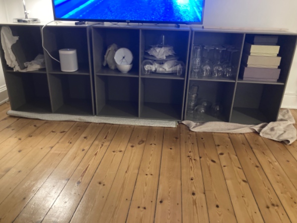 Hvad koster opsætning af Montana skænk og string reol - Handyhand