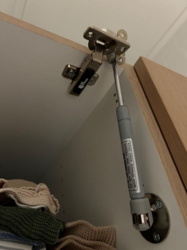 Skabslåge og skuffe